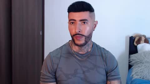 Snapshot of maximus_golden chatting on January 7, 7:20 am Independent Model online show from January 7, 7:20 am