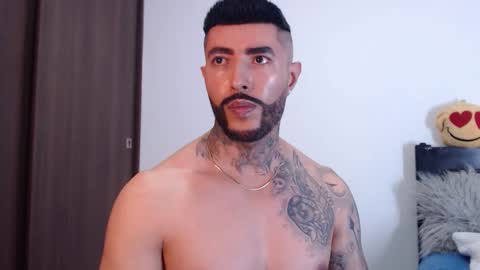 Snapshot of maximus_golden chatting on January 12, 7:53 am Independent Model online show from January 12, 7:53 am