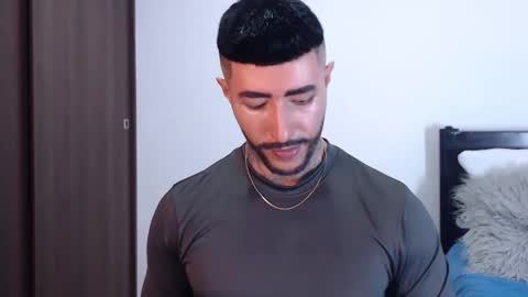 Snapshot of maximus_golden chatting on January 23, 5:13 am Independent Model online show from January 23, 5:13 am