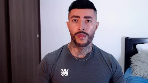 Snapshot of maximus_golden chatting on January 26, 9:07 pm Independent Model online show from January 26, 9:07 pm