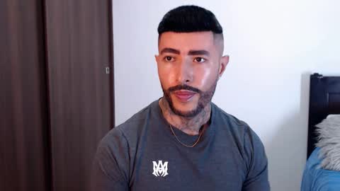 Snapshot of maximus_golden chatting on January 27, 12:12 am Independent Model online show from January 27, 12:12 am