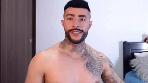 Snapshot of maximus_golden chatting on February 2, 7:09 am Independent Model online show from February 2, 7:09 am