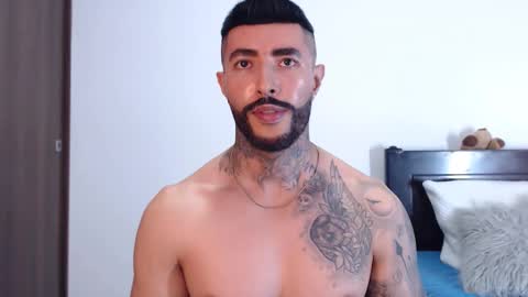 Snapshot of maximus_golden chatting on February 4, 5:53 am Independent Model online show from February 4, 5:53 am