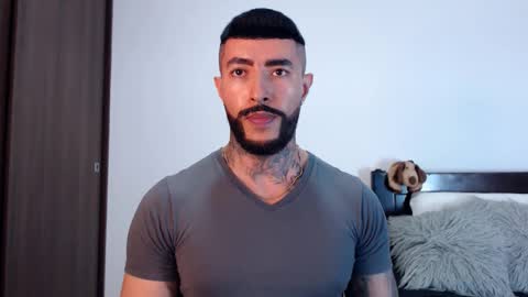 Snapshot of maximus_golden chatting on February 24, 4:16 am Independent Model online show from February 24, 4:16 am