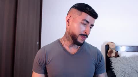 Snapshot of maximus_golden chatting on March 3, 2:26 am Independent Model online show from March 3, 2:26 am