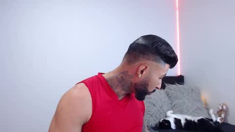 Independent Model online show from September 24, 2:59 am