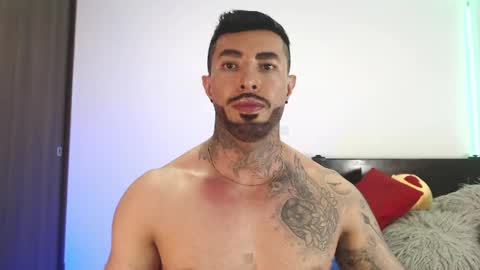 Snapshot of maximus_golden chatting on April 16, 3:51 am Independent Model online show from April 16, 3:51 am