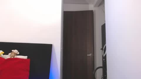 Snapshot of maximus_golden chatting on May 15, 3:46 am Independent Model online show from May 15, 3:46 am