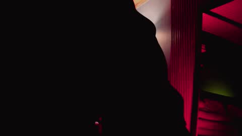 Snapshot of maximusclark chatting on January 13, 2:17 am Maximus Clark online show from January 13, 2:17 am