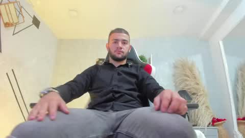 Maximus online show from May 16, 11:42 am