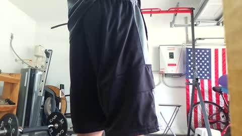 Snapshot of maximusdemitrious chatting on October 19, 7:58 pm maximusdemitrious online show from October 19, 7:58 pm