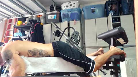 Snapshot of maximusdemitrious chatting on December 4, 9:23 pm maximusdemitrious online show from December 4, 9:23 pm