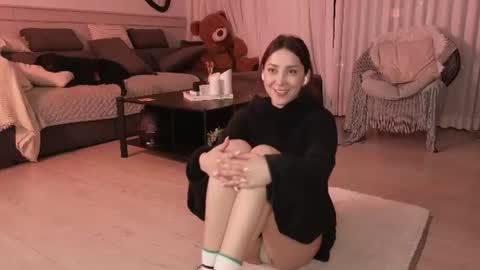 Snapshot of maxine_8 chatting on July 2, 11:55 pm Maxine online show from July 2, 11:55 pm
