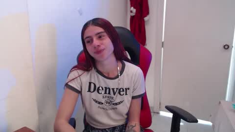 maxinesex_ online show from May 6, 2:33 pm