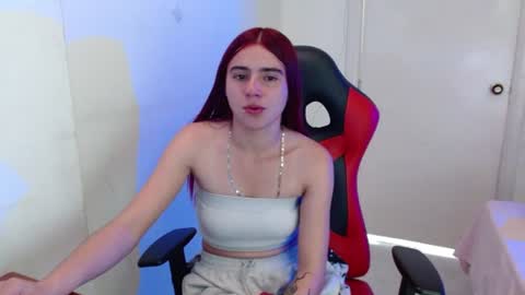 maxinesex_ online show from July 15, 3:28 pm
