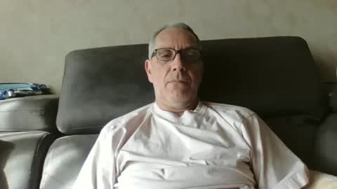 maxou569 online show from March 7, 11:18 am