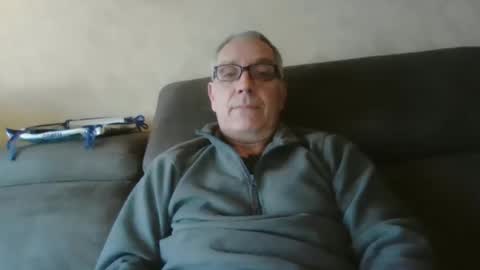 maxou569 online show from March 10, 6:38 am
