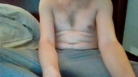 Max online show from December 4, 6:38 pm