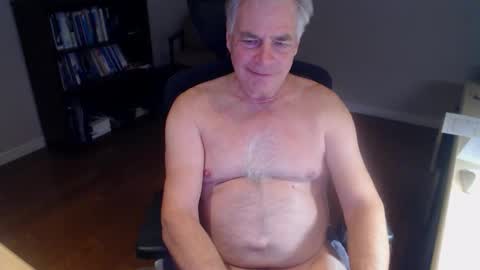 Snapshot of maxsterize2 chatting on January 11, 4:39 am maxsterize2 online show from January 11, 4:39 am