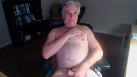 Snapshot of maxsterize2 chatting on March 19, 1:53 am maxsterize2 online show from March 19, 1:53 am