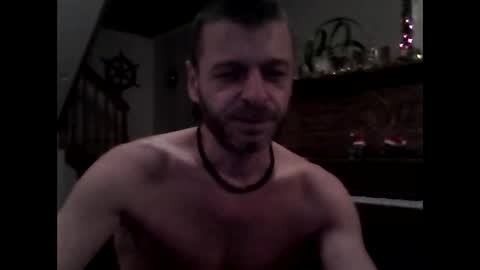 Snapshot of maxthewolf chatting on January 4, 6:30 am MaxTheWolf online show from January 4, 6:30 am