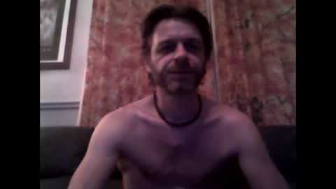 Snapshot of maxthewolf chatting on June 10, 2:12 am MaxTheWolf online show from June 10, 2:12 am