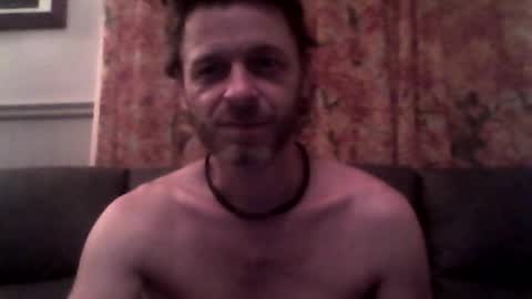 Snapshot of maxthewolf chatting on June 12, 6:56 am MaxTheWolf online show from June 12, 6:56 am