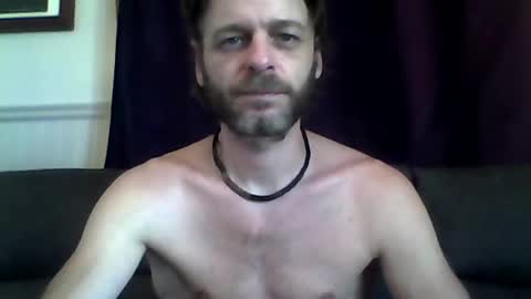 Snapshot of maxthewolf chatting on June 28, 2:34 pm MaxTheWolf online show from June 28, 2:34 pm
