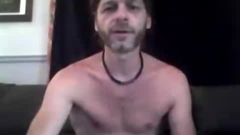 Snapshot of maxthewolf chatting on July 15, 6:57 pm MaxTheWolf online show from July 15, 6:57 pm