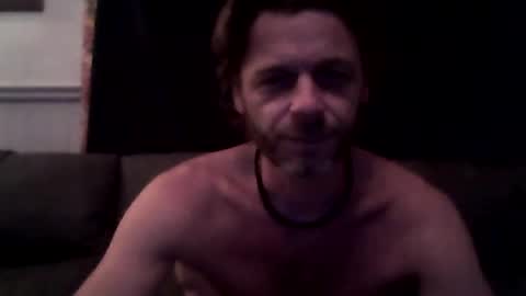 Snapshot of maxthewolf chatting on July 17, 12:50 am MaxTheWolf online show from July 17, 12:50 am