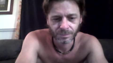Snapshot of maxthewolf chatting on August 4, 10:12 pm MaxTheWolf online show from August 4, 10:12 pm