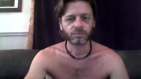Snapshot of maxthewolf chatting on August 9, 2:55 pm MaxTheWolf online show from August 9, 2:55 pm