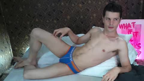 Max online show from September 14, 3:27 am