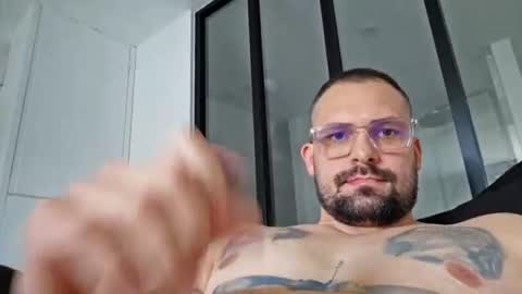 Max online show from July 25, 7:17 am
