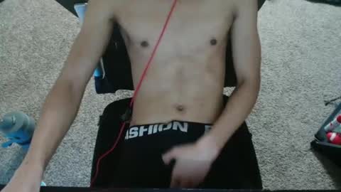 Snapshot of maxvirya3 chatting on December 16, 1:54 am max online show from December 16, 1:54 am