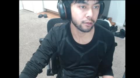 Snapshot of maxvirya3 chatting on February 19, 6:42 am max online show from February 19, 6:42 am