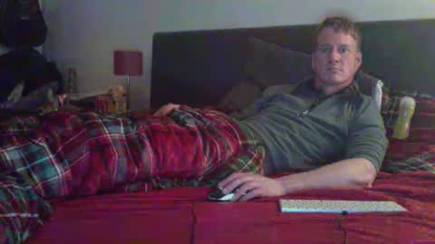 maxwilly7803039708 online show from April 7, 2:23 am