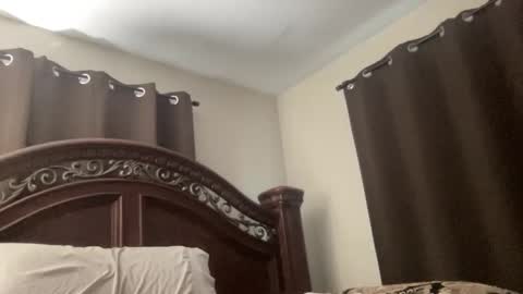 Snapshot of maxx20266 chatting on March 28, 2:05 pm maxx20266 online show from March 28, 2:05 pm