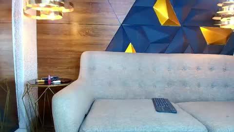 gabby online show from November 30, 3:10 am