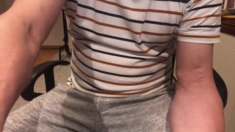 Max online show from October 13, 4:12 am