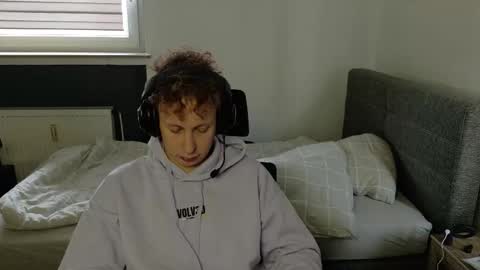 Snapshot of maxxoncam chatting on September 22, 7:10 am Max online show from September 22, 7:10 am