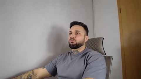 maxxstonee online show from February 4, 7:42 pm