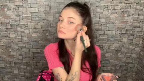 may online show from December 18, 9:26 am