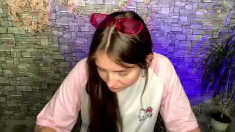 may online show from July 6, 3:03 pm