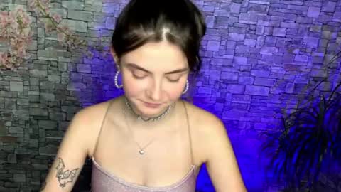 may online show from July 31, 12:59 pm