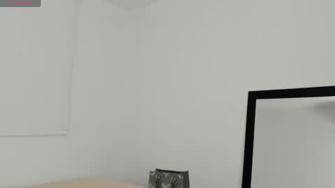 Snapshot of maya__fox chatting on June 1, 2:13 am OF mayitta19 online show from June 1, 2:13 am