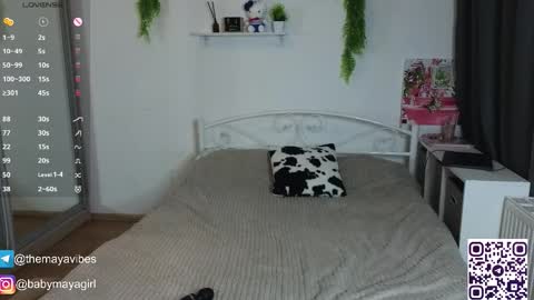 Maya online show from September 20, 3:18 am