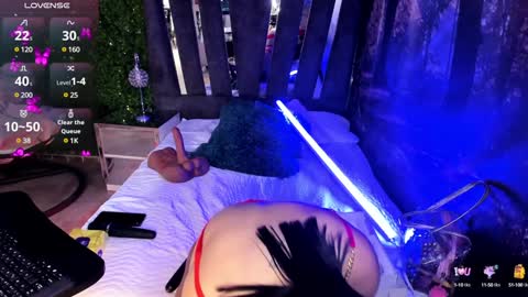 Maya online show from December 25, 2:56 pm