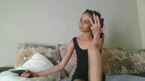 Snapshot of maya_dol chatting on February 21, 7:04 pm maya online show from February 21, 7:04 pm