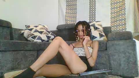 Snapshot of maya_dol chatting on March 24, 6:57 pm maya online show from March 24, 6:57 pm